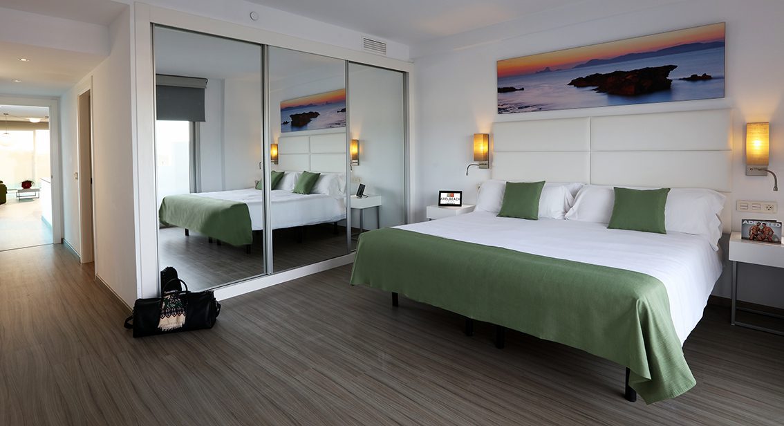 Axel Beach Ibiza est un hôtel gay et lesbienne à Ibiza proche de la plage