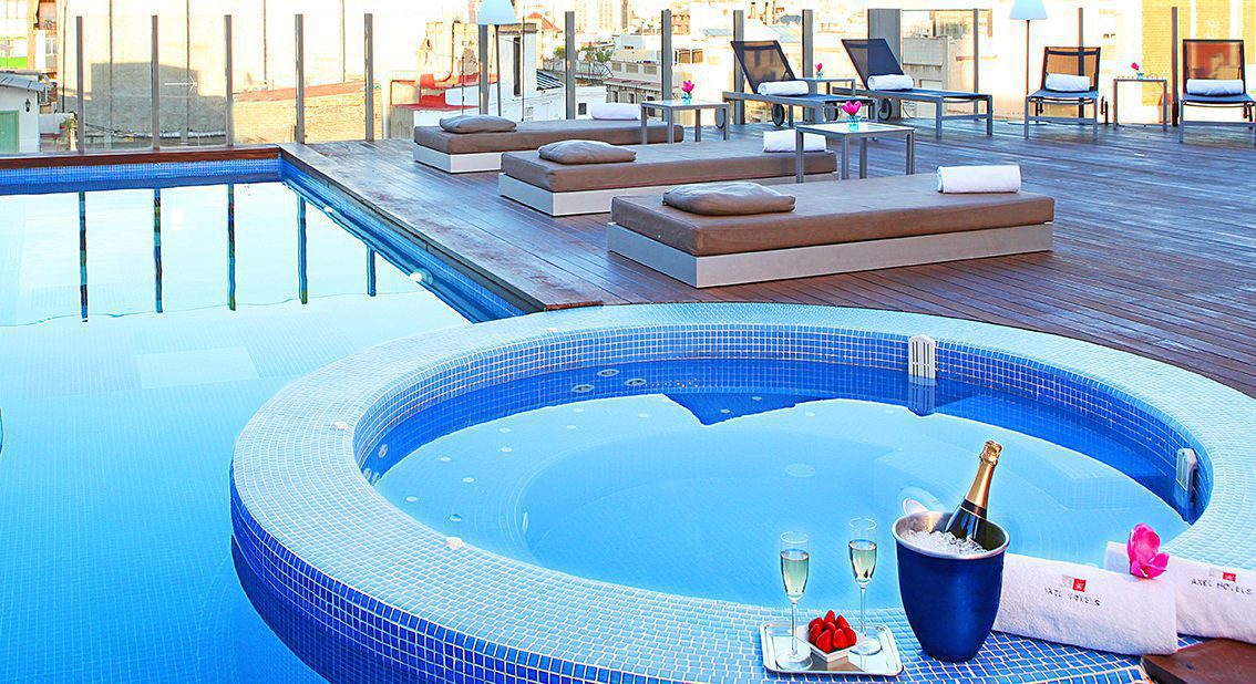 Axel Hotel Barcelona est un hôtel 100% gay et lesbienne à Barcelone