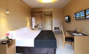 Axel Hotel Barcelona est un hôtel 100% gay et lesbienne à Barcelone