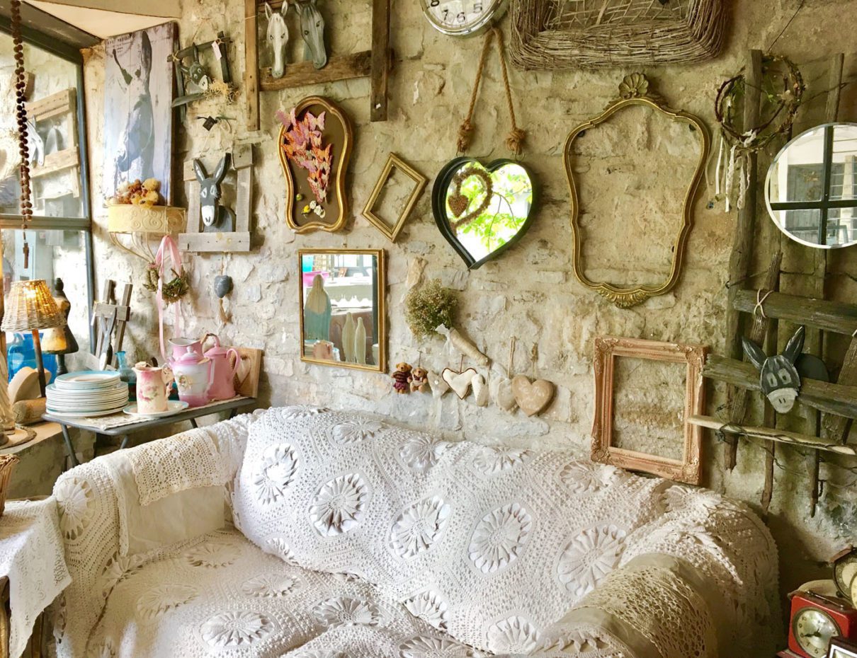 Brocante-Mas-des-Violettes-18-605×465@2x