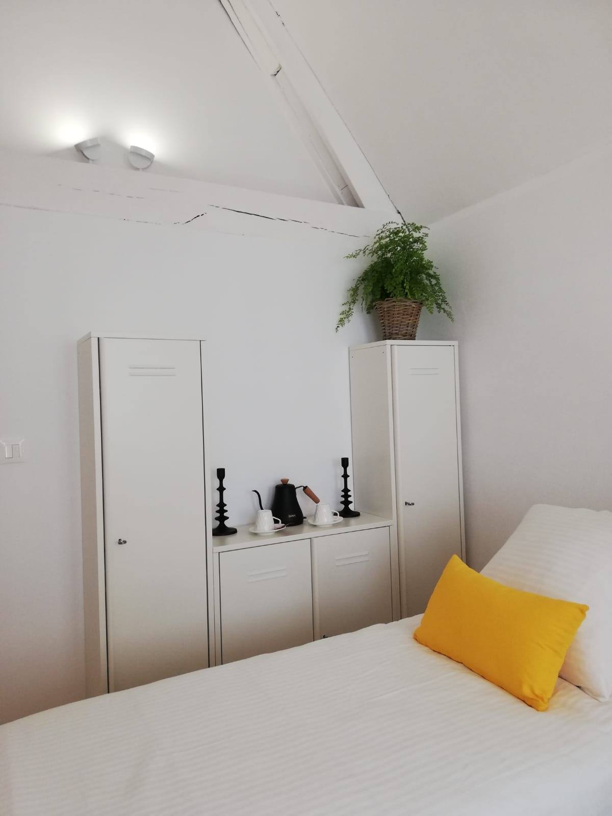 118475168_787050652030189_6167681920974624025_n