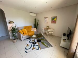 La Collinette est un appartement locatif gay à Sanary sur Mer