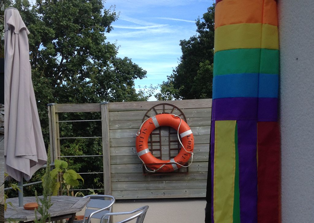 Bay Ouest Guesthouse : maison d'hôtes gay en Bretagne
