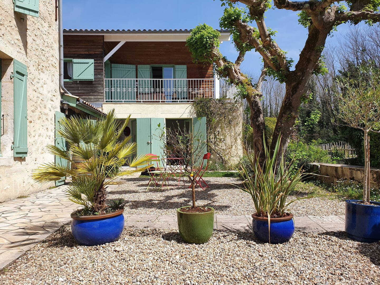 11c9166a-8465-4520-8a0e-57e3cd986b95