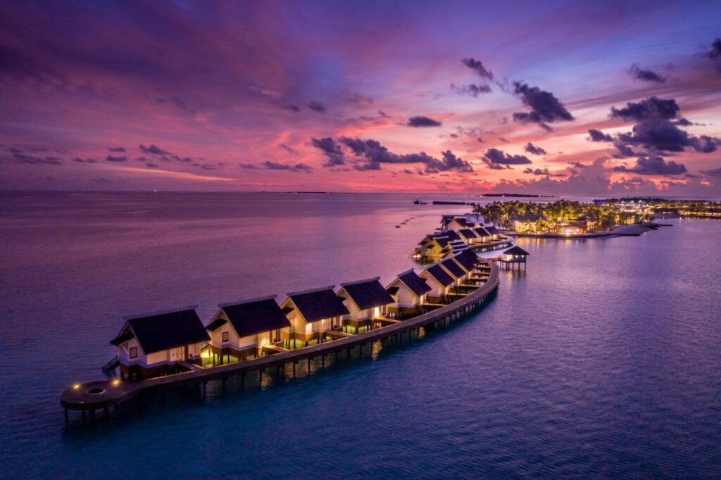 SAii Lagoon Maldives Resort by Hilton est un hôtel gay friendly à Malé aux Maldives