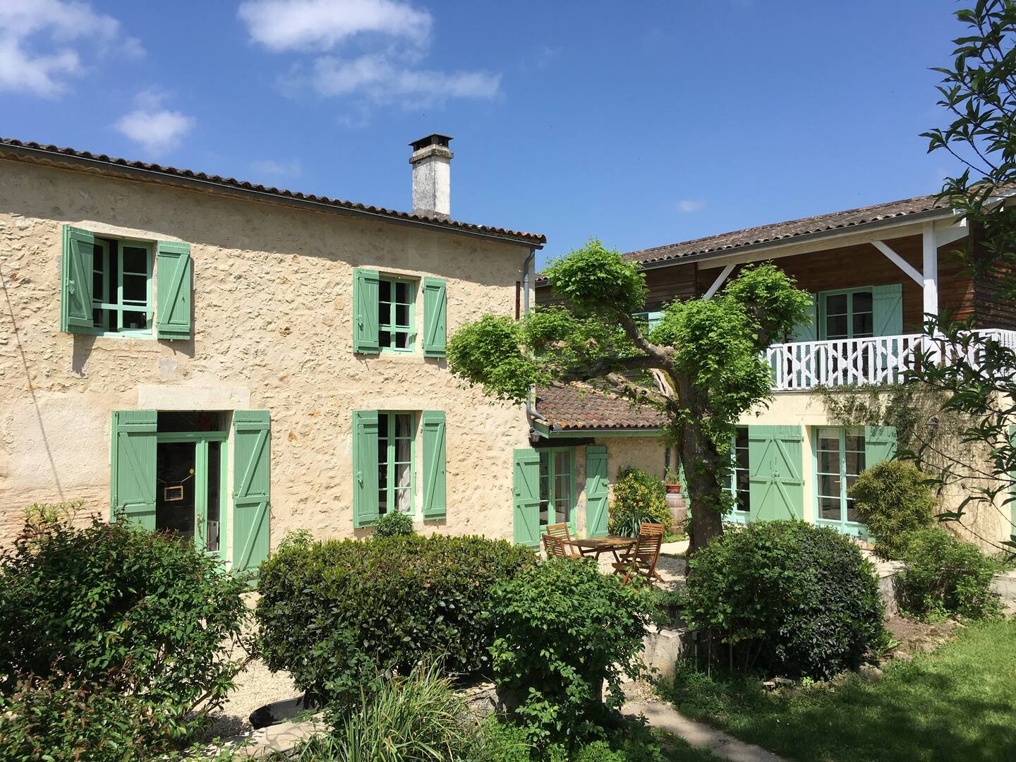 b30f4377-4b8d-436b-b64c-d0e69ec14fbc