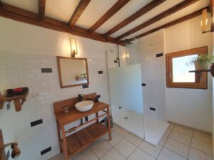 c1568a9a-103a-4558-ae5f-28215e13ef2a