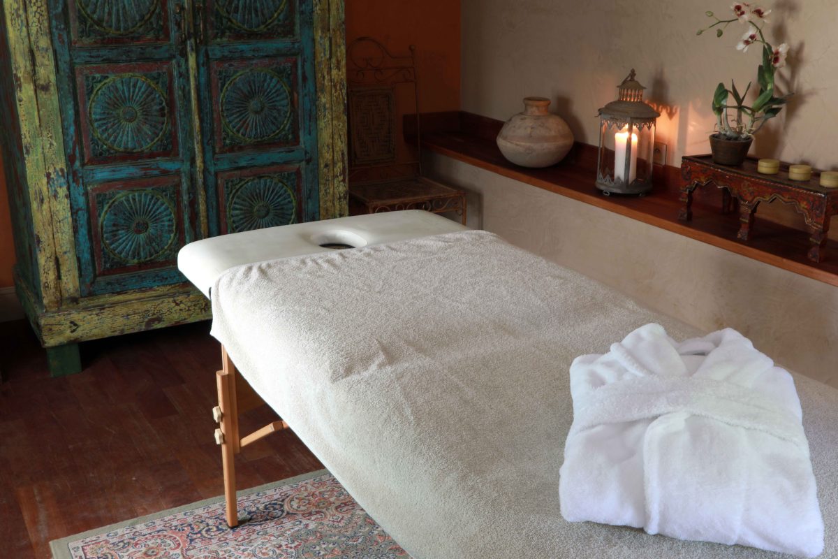 Salle-de-massage-92146930f424dbe5872a9a0e08a687b6