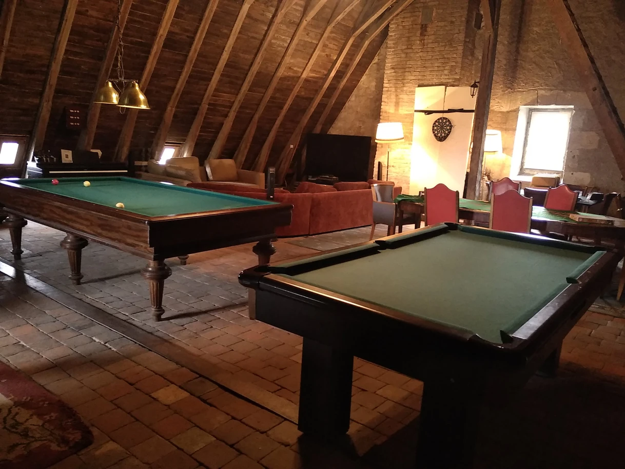 f819d9_f1484df4087a4366a65879c8bec5674d_mv2_d_3264_2448_s_4_2