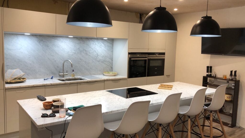 Choisissez l’une des chambres qui vous convient le mieux parmi celles proposées !