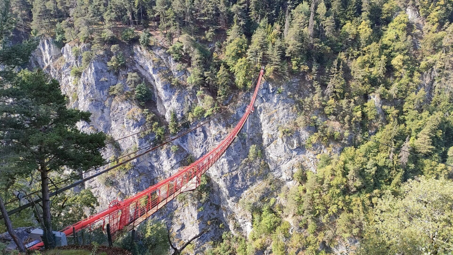 Pont de Niouc, Suisse – 190 mètres