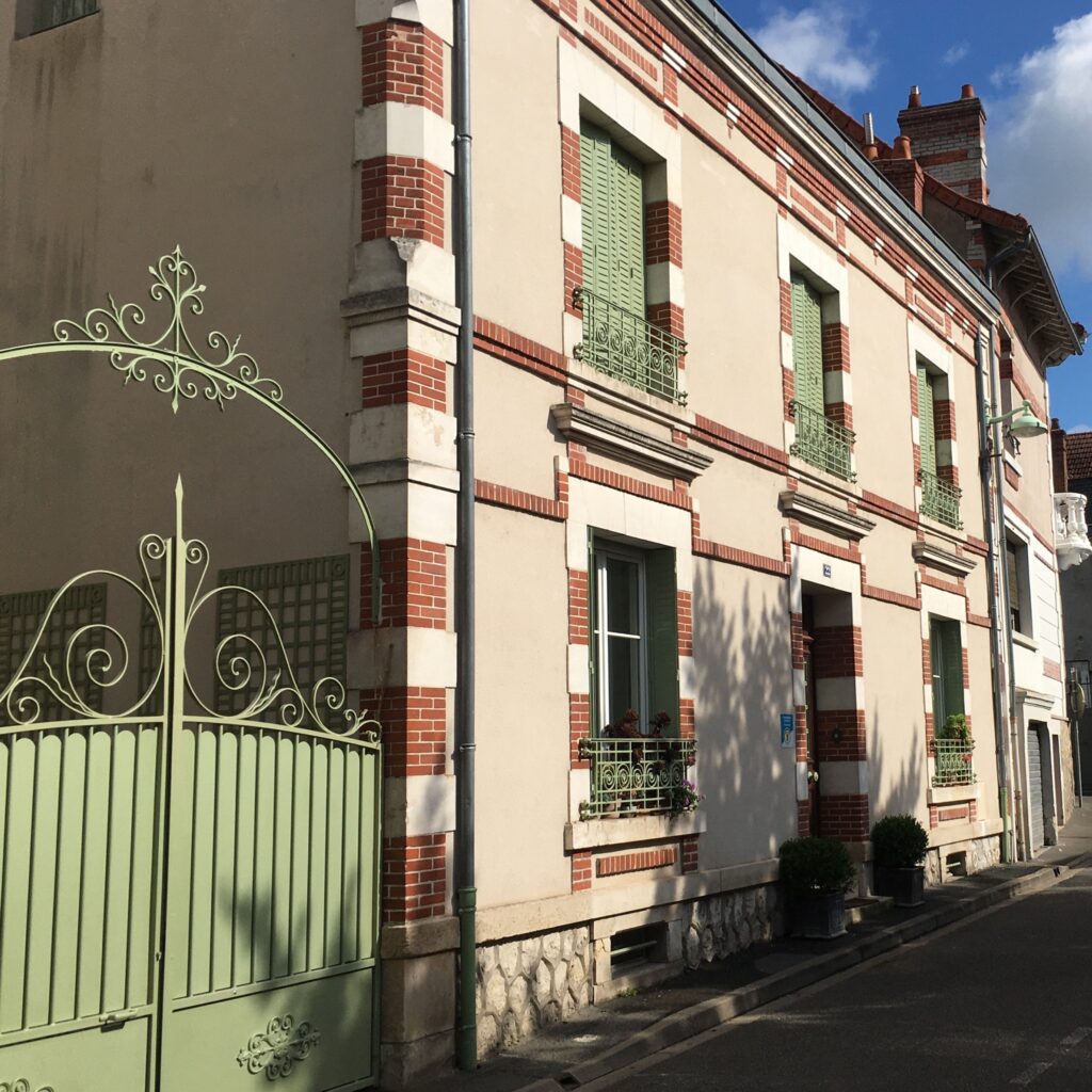 Partir dans la Nièvre peut vous permettre de vous ressourcer en couple ou entre amis !