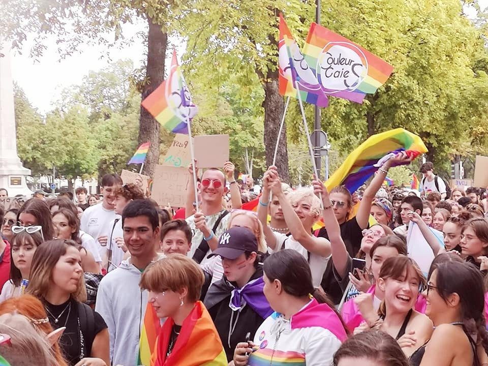 Plus de 6 000 personnes à la marche des fiertés de Metz