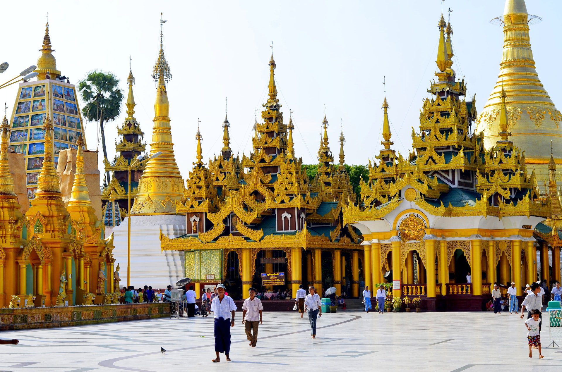 Visite de la magnifique pagode de Shwedagon à Rangoun