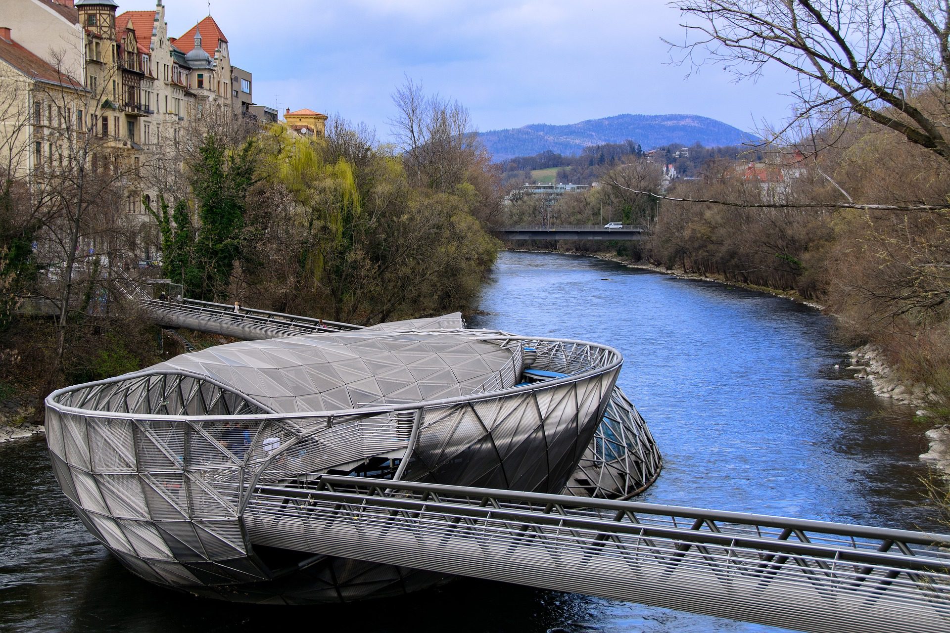 Murinsel, ou l’île sur la Mur