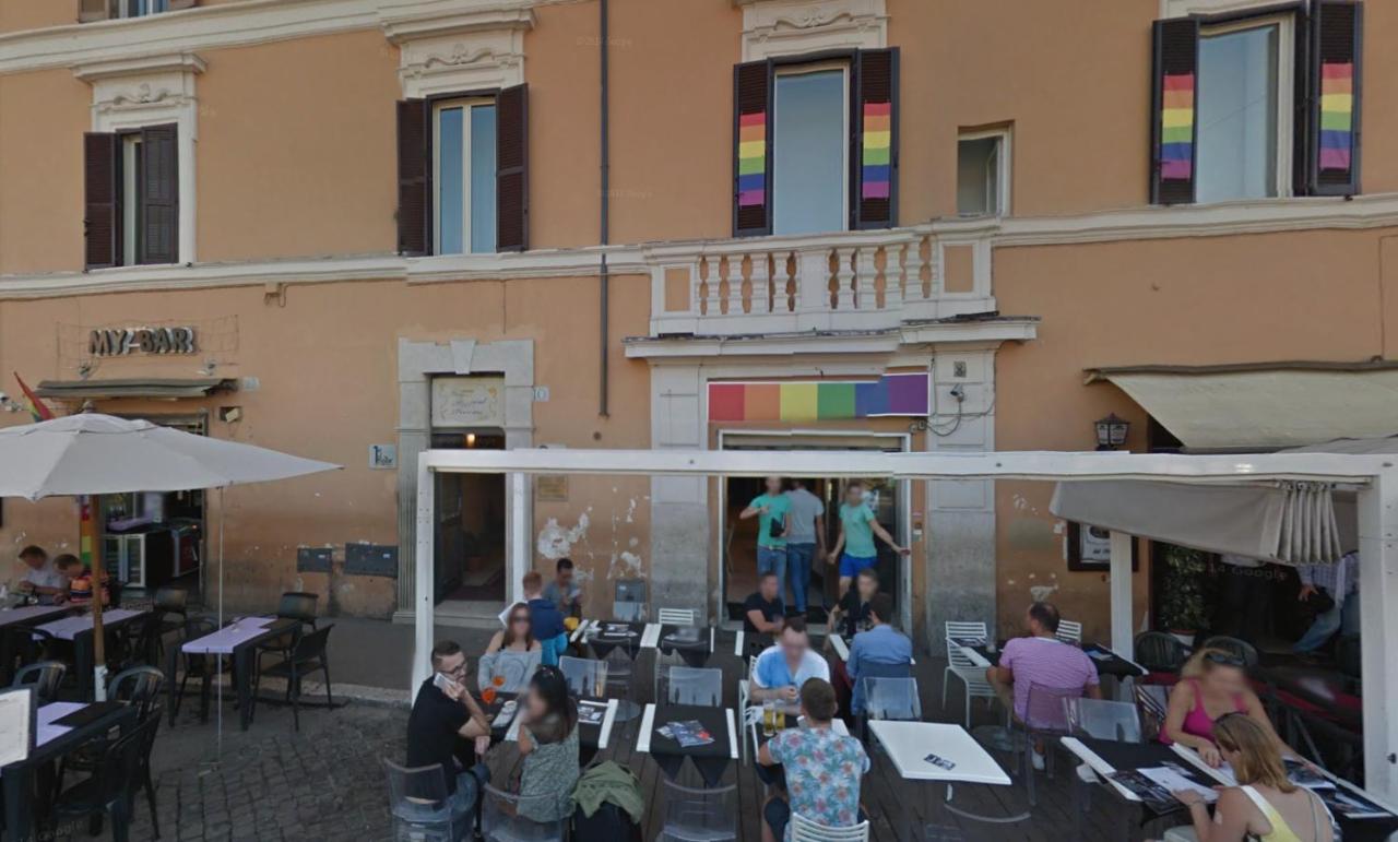 2nd Floor est un hôtel gay à Rome proche du Colisée et du quartier gay de Rome