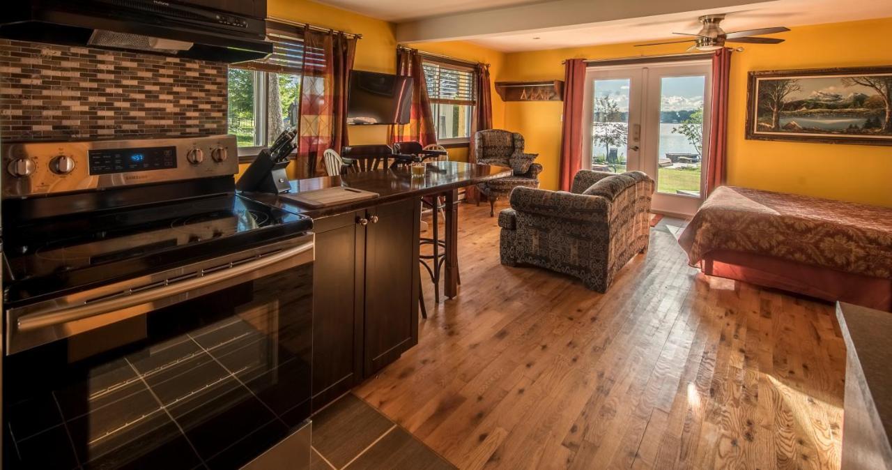 Auberge Villa Bellerive est une maison d'hôtes gay friendly à Nominingue dans les Laurentides au Québec