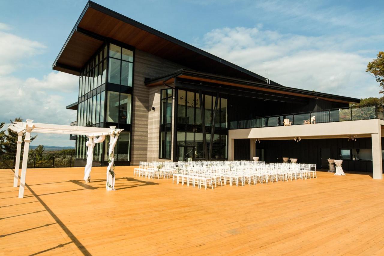 Auberge de la Montagne Coupée est un hébergement gay friendly à Saint-Jean-de-Matha dans Lanaudière au Québec