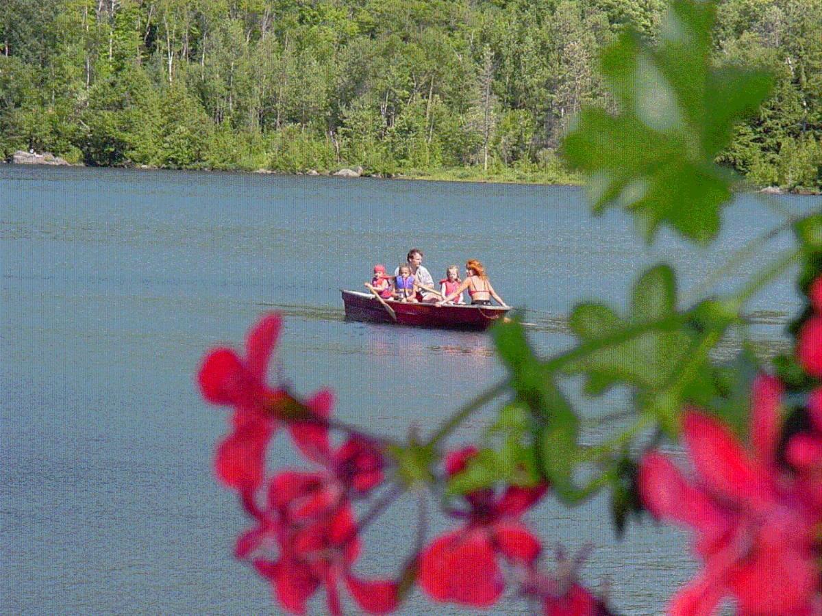 Auberge du Lac Morency est une maison d'hôtes gay friendly à Saint-Hippolyte dans les Laurentides au Québec