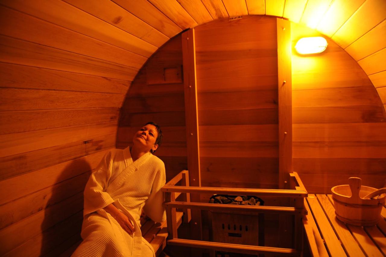 Auberge la Tour du Lac est une maison d'hôtes gay friendly à Saint-Agathe-des-Monts dans les Laurentides au Québec