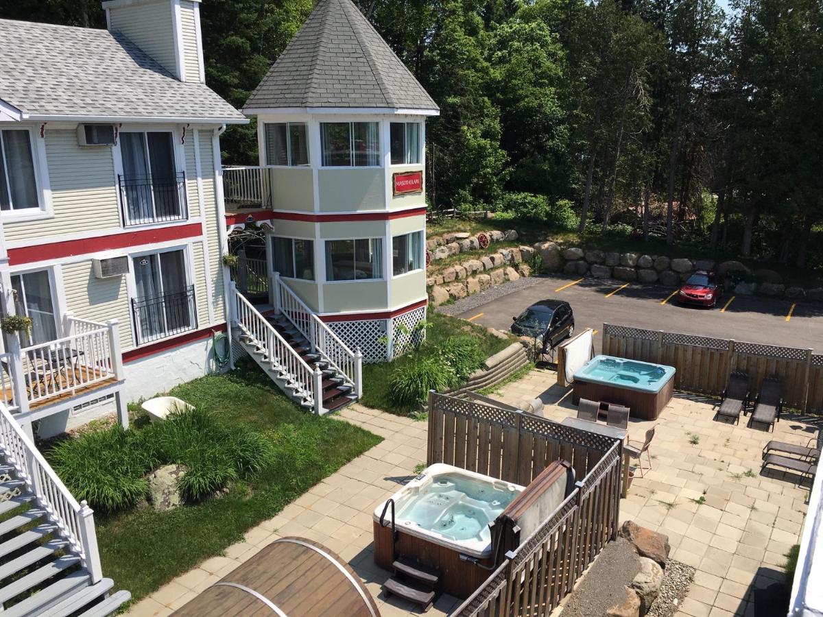 Auberge la Tour du Lac est une maison d'hôtes gay friendly à Saint-Agathe-des-Monts dans les Laurentides au Québec