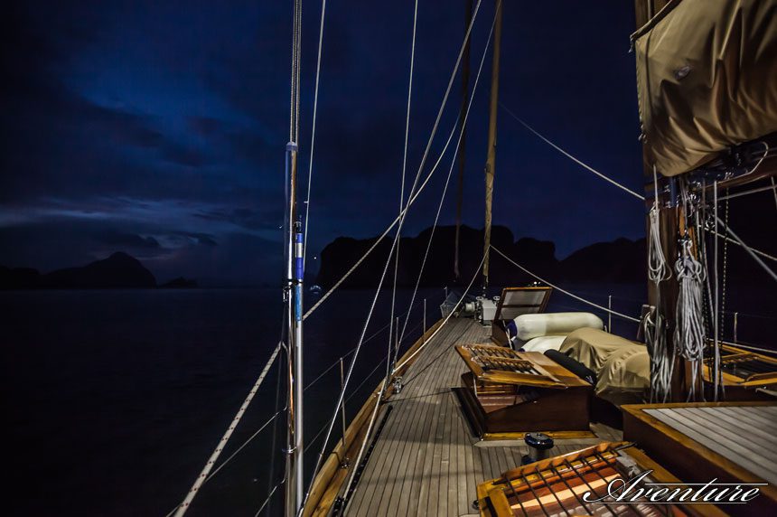 Aventure Sailing Yacht propose des croisières privées gay friendly sur un luxueux voilier en Birmanie (Myanmar), Indonésie, les îles Andaman et en Malaisie