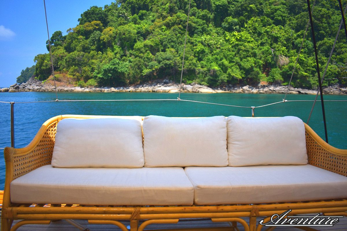 Aventure Sailing Yacht propose des croisières privées gay friendly sur un luxueux voilier en Birmanie (Myanmar), Indonésie, les îles Andaman et en Malaisie