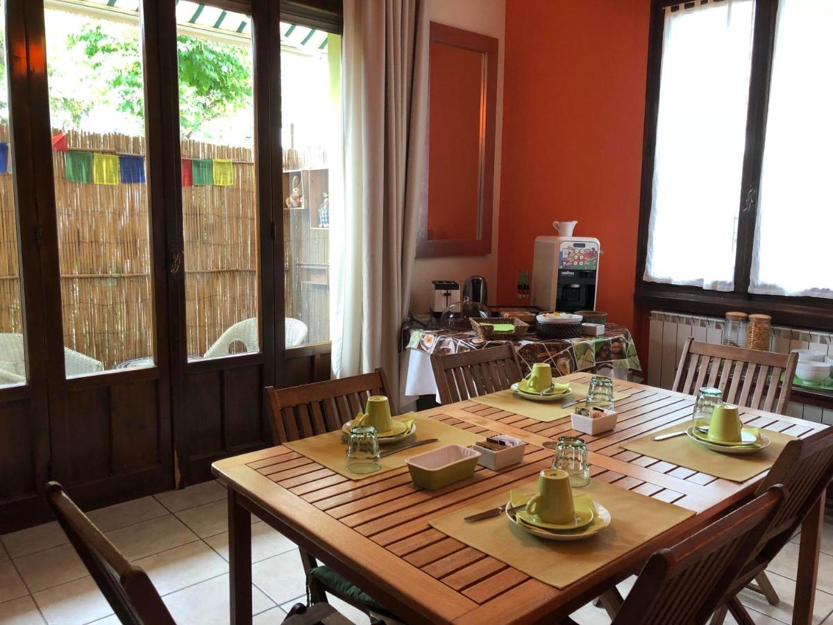 B&B Caffeletti est une maison d'hôtes gay friendly à Torre del Lago Puccini proche de Pise en Italie