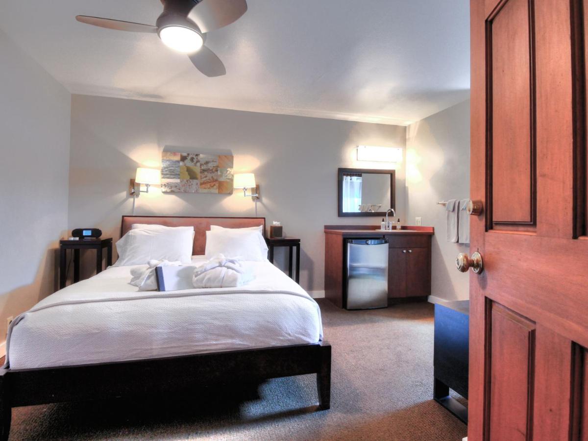 Bird Rock Hotel est un hôtel gay friendly à Friday Harbor dans l'État de Washington aux États Unis