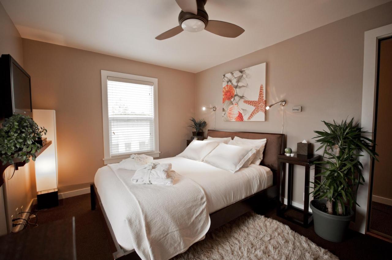 Bird Rock Hotel est un hôtel gay friendly à Friday Harbor dans l'État de Washington aux États Unis