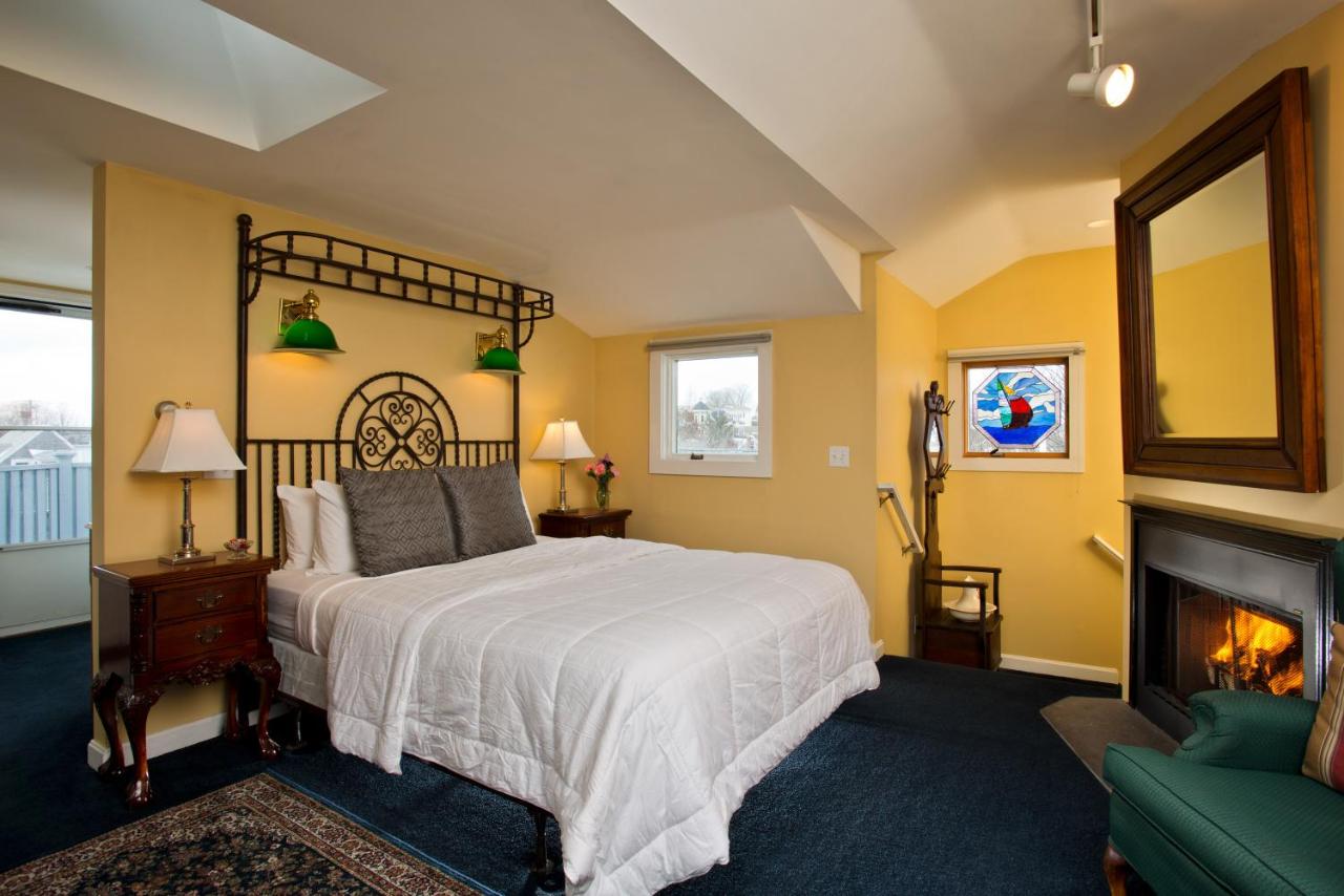 Brasswood Inn est une maison d'hôtes gay friendly à Provincetown aux États-Unis