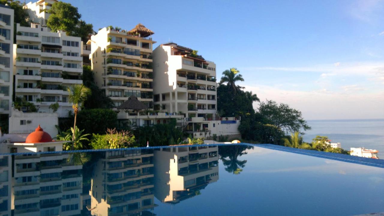 Casa Cupula Boutique est un hôtel LGBT de Puerto Vallarta au Mexique. Hôtel gay de Puerto Vallarta, parfait pour vos vacances gay