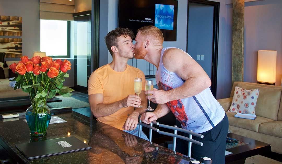 Casa Cupula Boutique est un hôtel LGBT de Puerto Vallarta au Mexique. Hôtel gay de Puerto Vallarta, parfait pour vos vacances gay