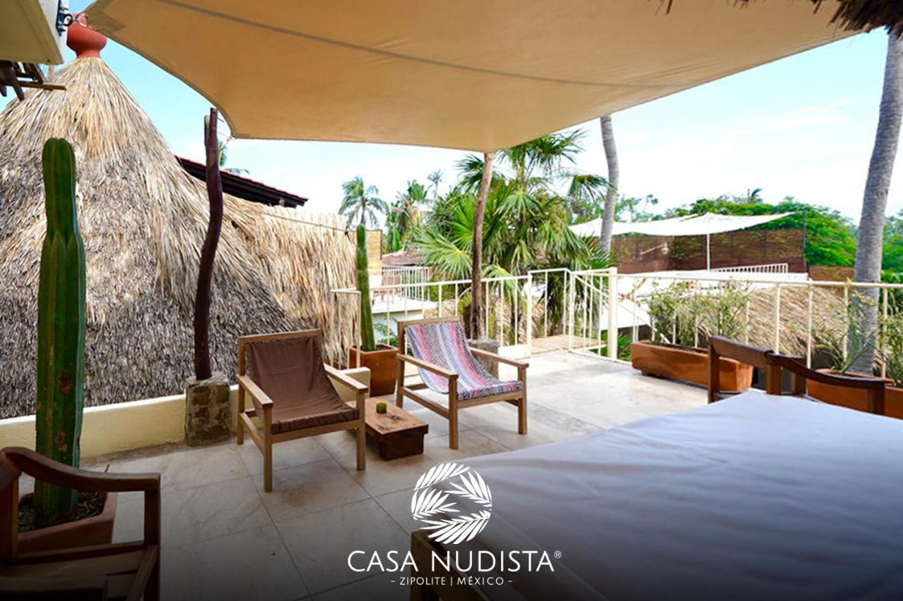 Casa Nudista Zipolite est un hôtel LGBT et naturiste à Zipolite au Mexique