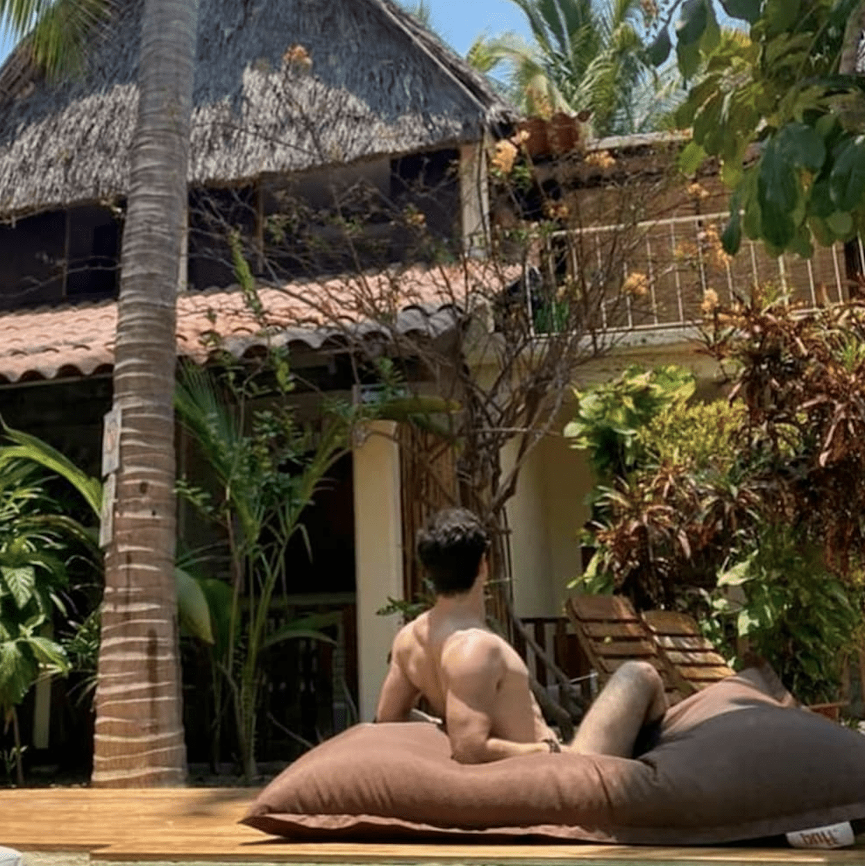 Casa Nudista Zipolite est un hôtel LGBT et naturiste à Zipolite au Mexique