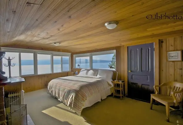 Chevy Chase Beach Cabins est une maison d'hôtes gay friendly à Port Townsend dans l'État de Washington aux États-Unis