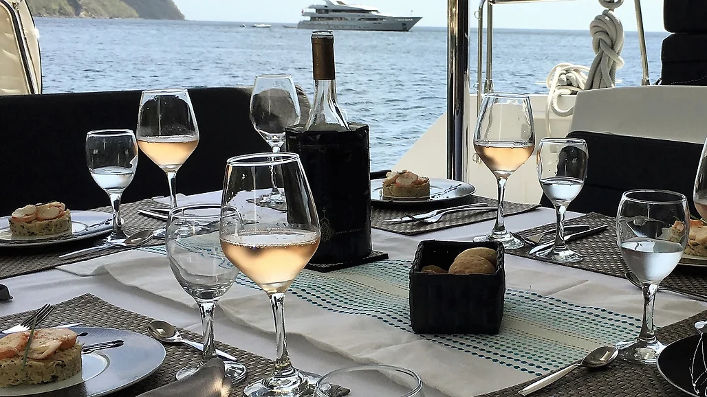 Cook and Sail by Zanzibar est une croisière gay friendly en Martinique dans les Antilles françaises