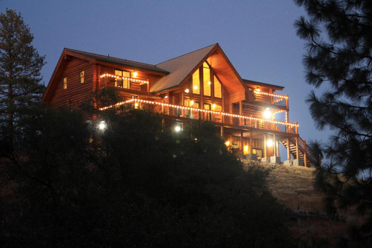 Courtwood Inn est une maison d'hôtes gay friendly à Murphys en Californie aux États-Unis