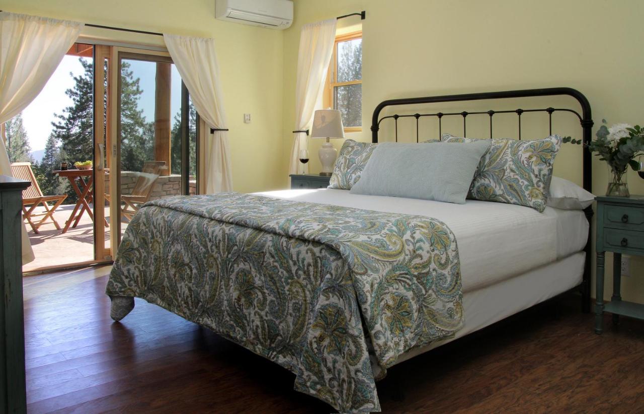 Courtwood Inn est une maison d'hôtes gay friendly à Murphys en Californie aux États-Unis