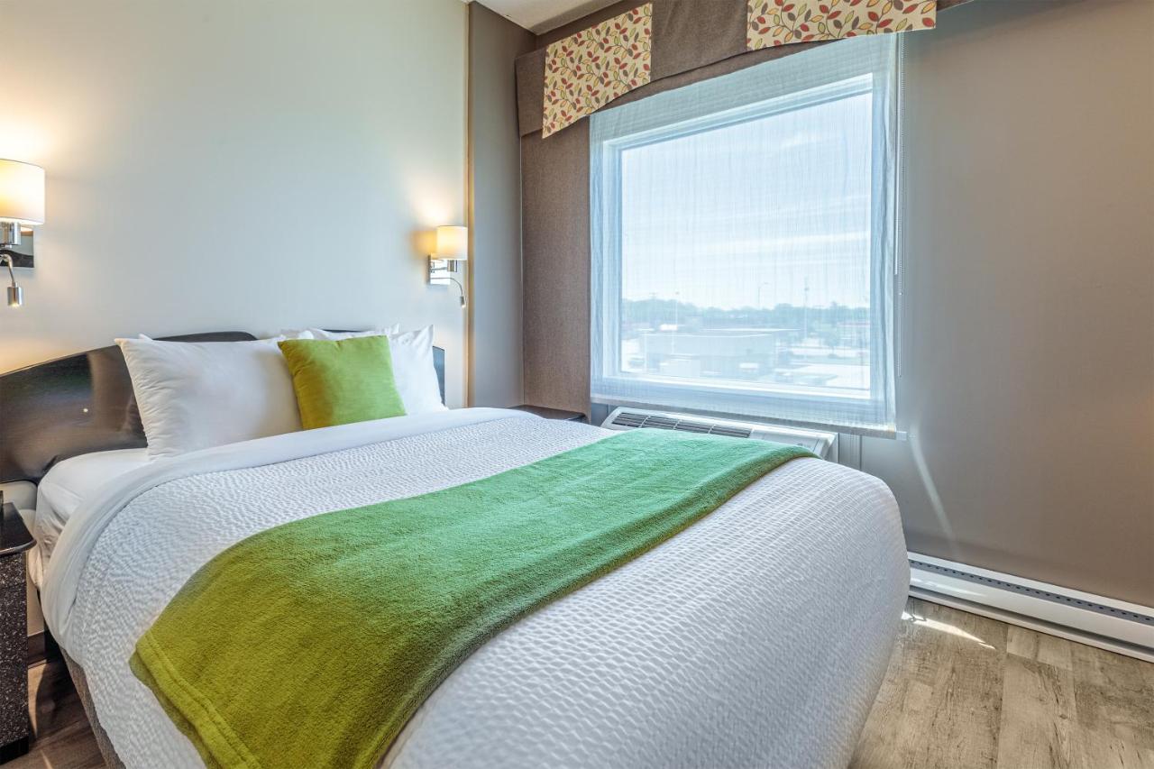 Days Inn by Wyndham Berthierville est un hôtel gay friendly à Berthierville dans Lanaudière au Québec