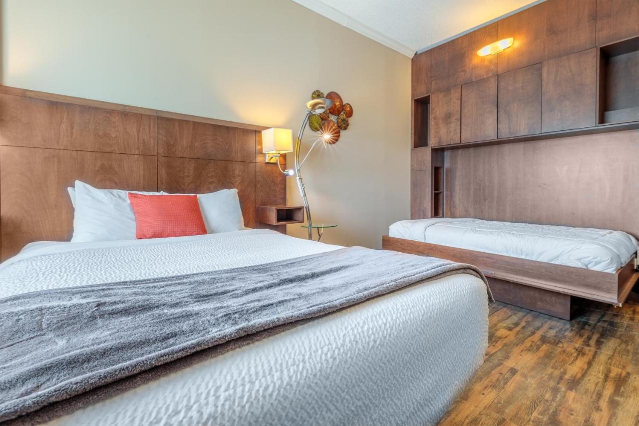 Days Inn by Wyndham Berthierville est un hôtel gay friendly à Berthierville dans Lanaudière au Québec