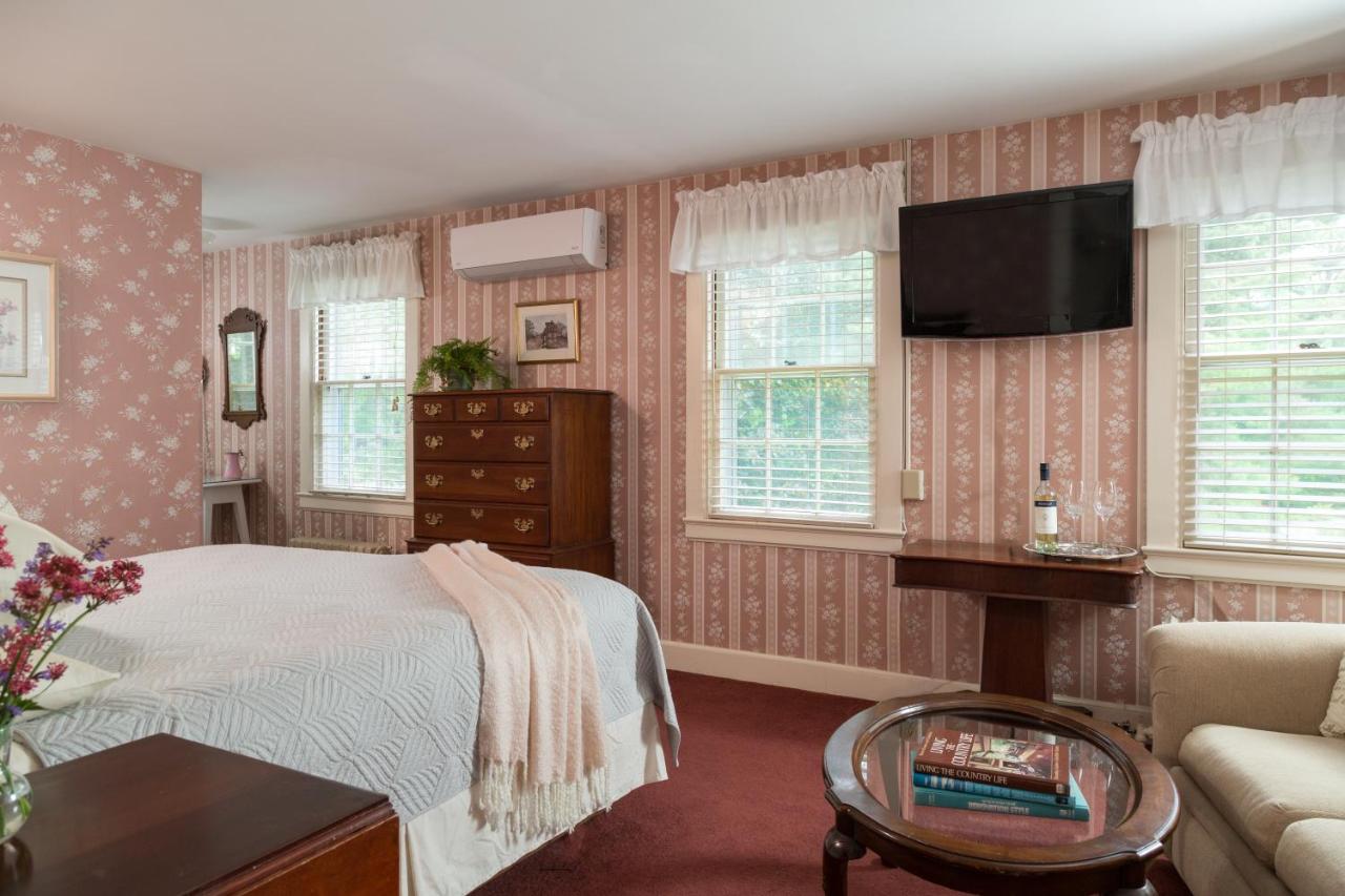 Devonfield Inn est une maison d'hôtes gay friendly à Lee dans le Massachusetts aux États-Unis