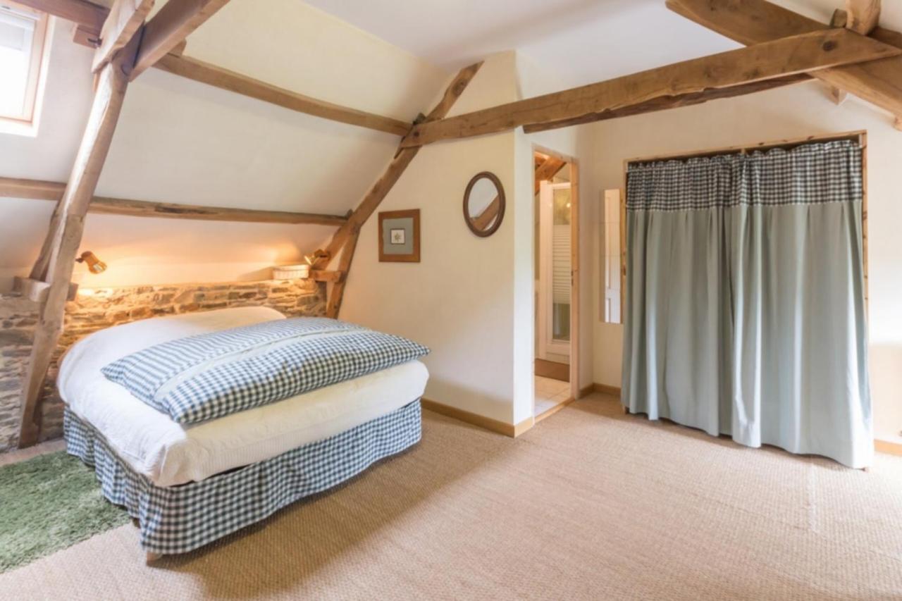 Domaine des Camelias est une maison d'hôtes gay friendly à Pluméliau-Bieuzy dans le Morbihan