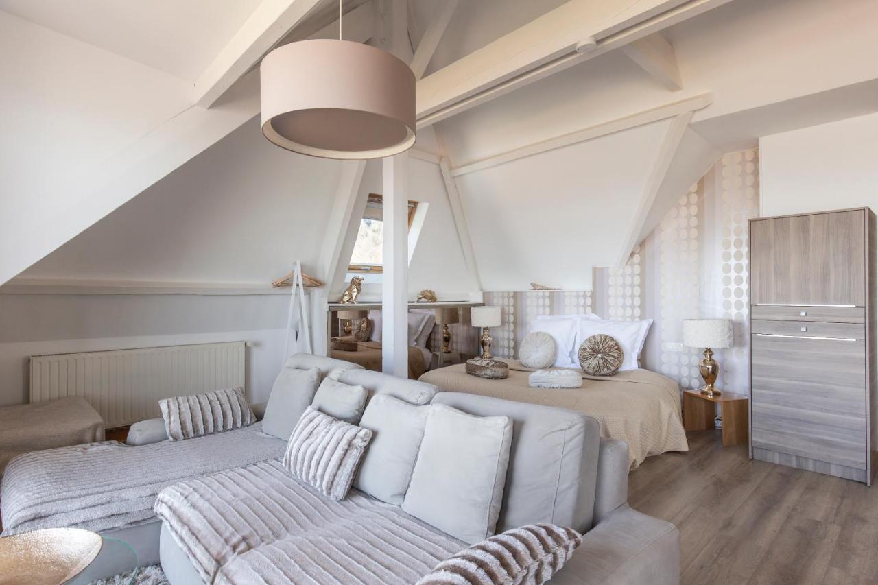 Domaine du Grand Bec est une maison d'hôtes gay friendly à Villerville dans le Calvados en Normandie