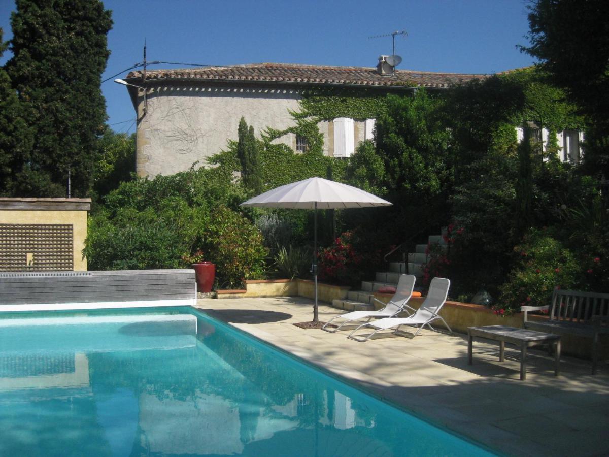 Domaine du Moment est une maison d'hôtes gay friendly à Soupex proche de Castelnaudary dans l'Aude