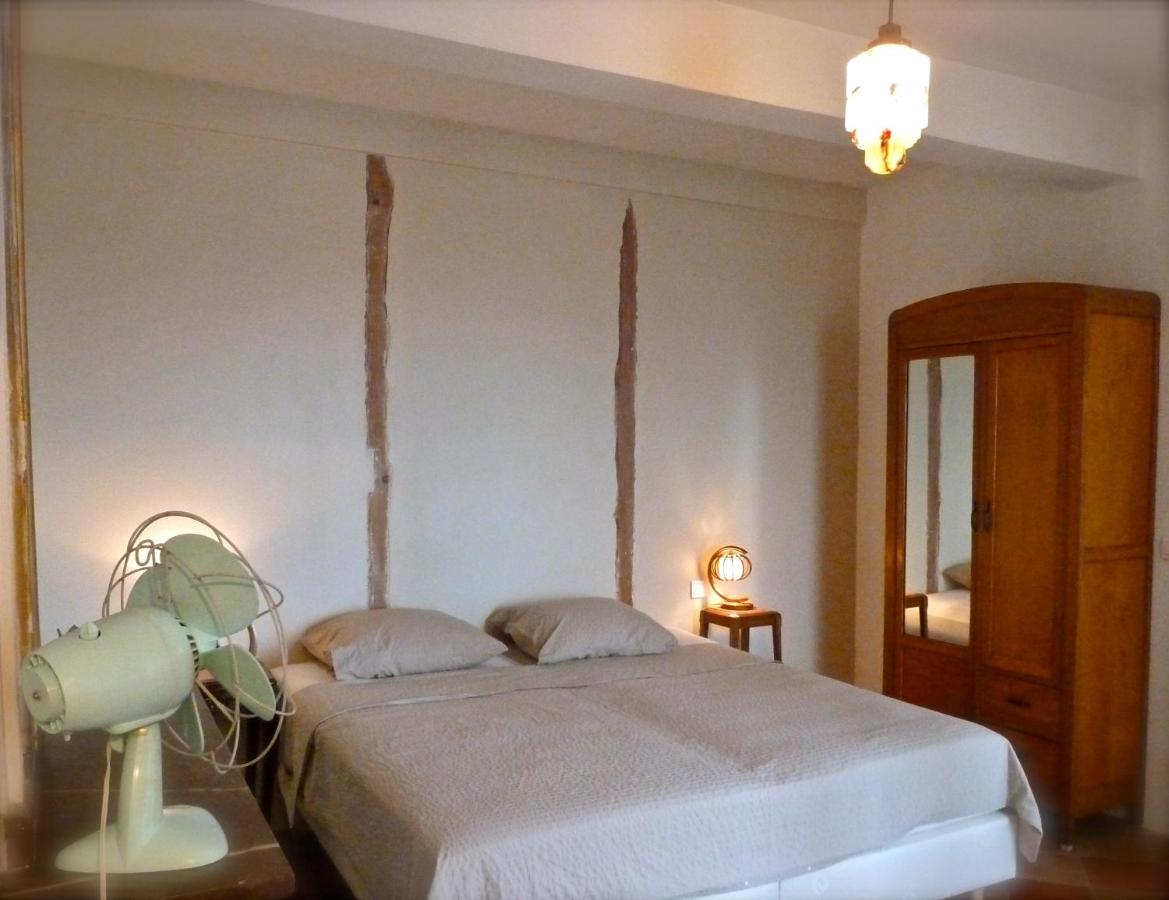 Domaine du Moment est une maison d'hôtes gay friendly à Soupex proche de Castelnaudary dans l'Aude