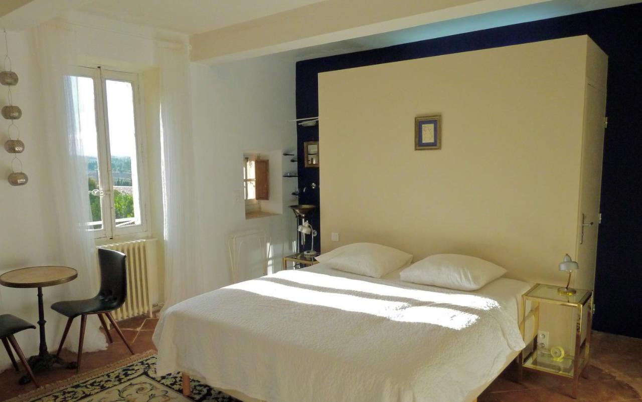 Domaine du Moment est une maison d'hôtes gay friendly à Soupex proche de Castelnaudary dans l'Aude