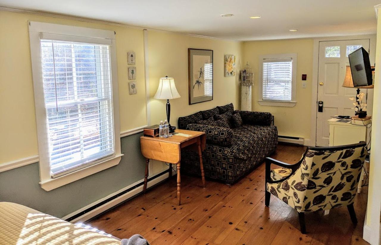 Elms of Camden est une maison d'hôtes gay friendly à Camden dans le Maine aux États-Unis