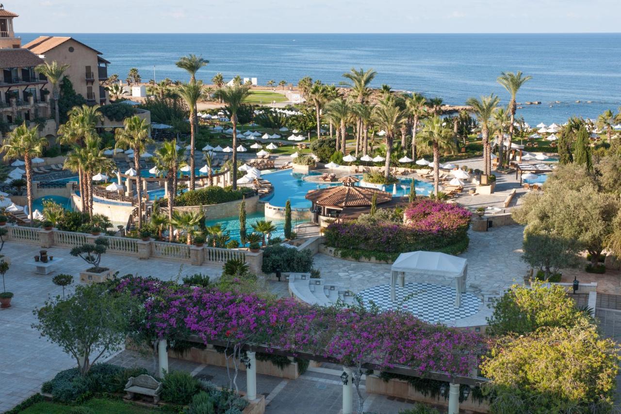 Elysium Hotel est un hôtel gay friendly à Paphos à Chypre