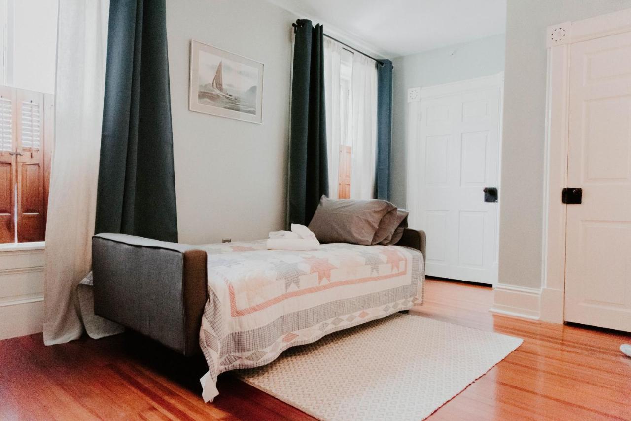 Georges on York Bed & Breakfast est une maison d'hôtes gay friendly à Taneytown dans le Maryland aux États-Unis